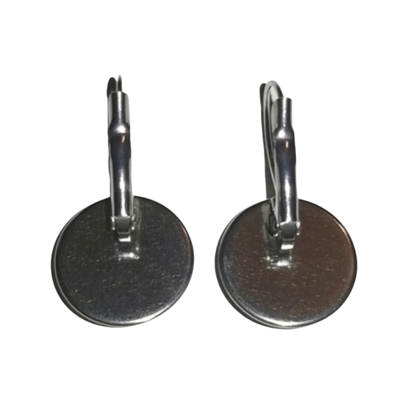 Handcrafted Floral Earrings - Picture 2 of 4